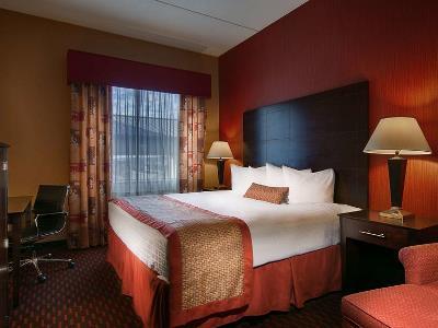Western & Hotel